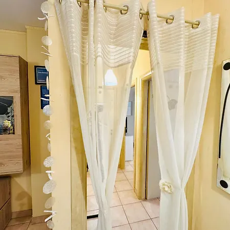 Casa Esemes 公寓 *